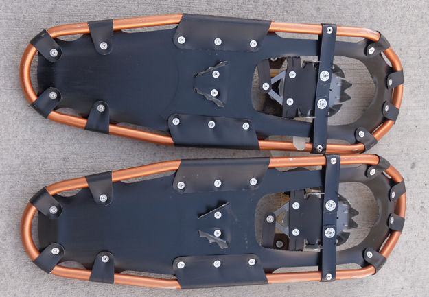 Picture of bottom of Cabela's Outfitter Pro snowshoes for Peter Free review of them.
